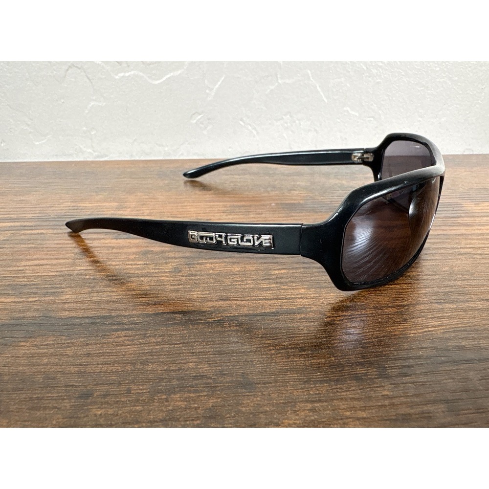 Body Glove Sunglasses Black Wrap Around Sporty Surf Style Silver Logo Y2K